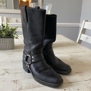 Frye boots black size 6